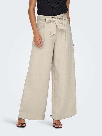 Wide leg Pantaloni con pieghe 'Cheetah' di JDY in beige: frontale