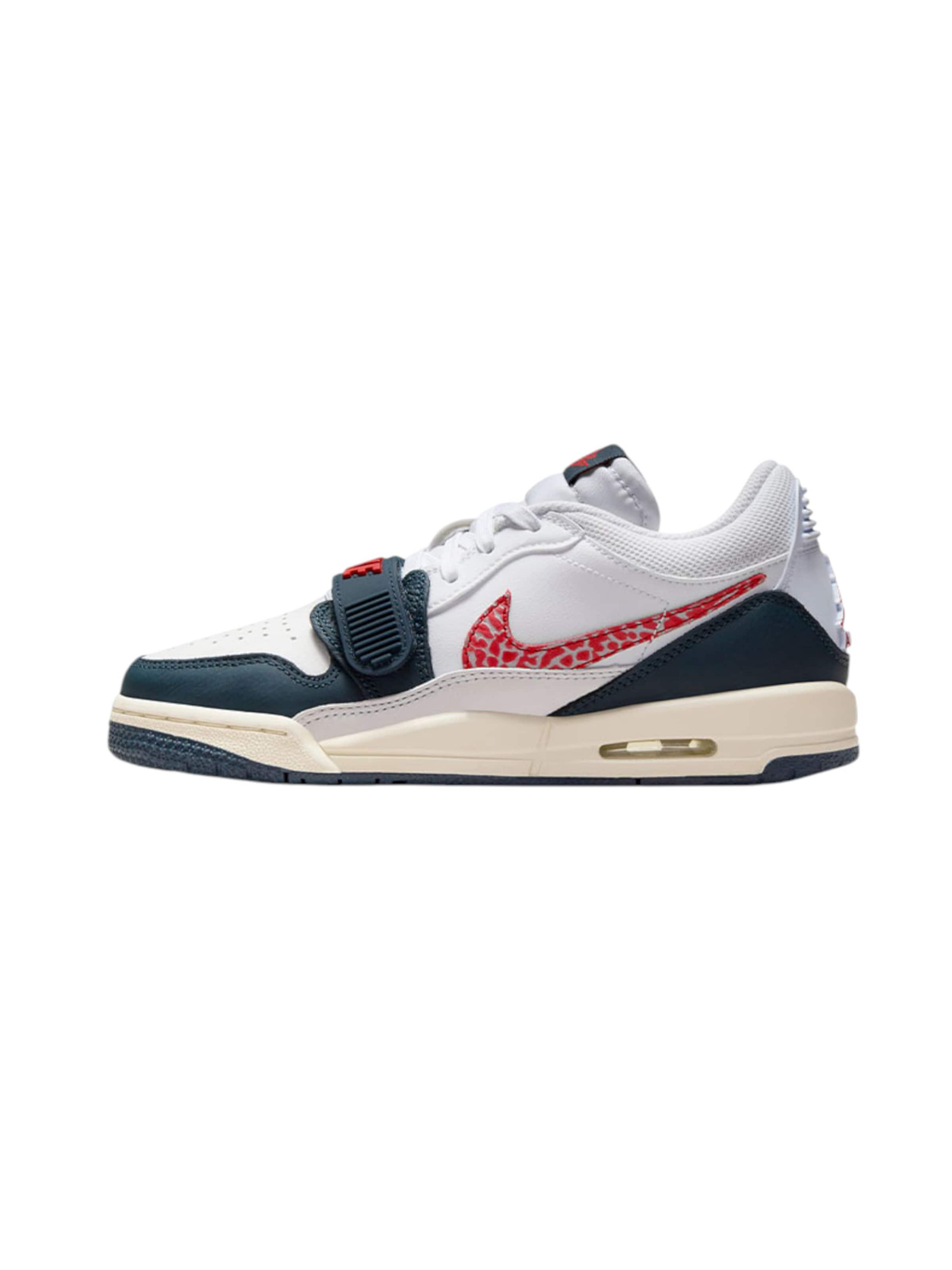 Sneaker bassa 'AIR JORDAN LEGACY 312 LOW BG' di Jordan in bianco: frontale