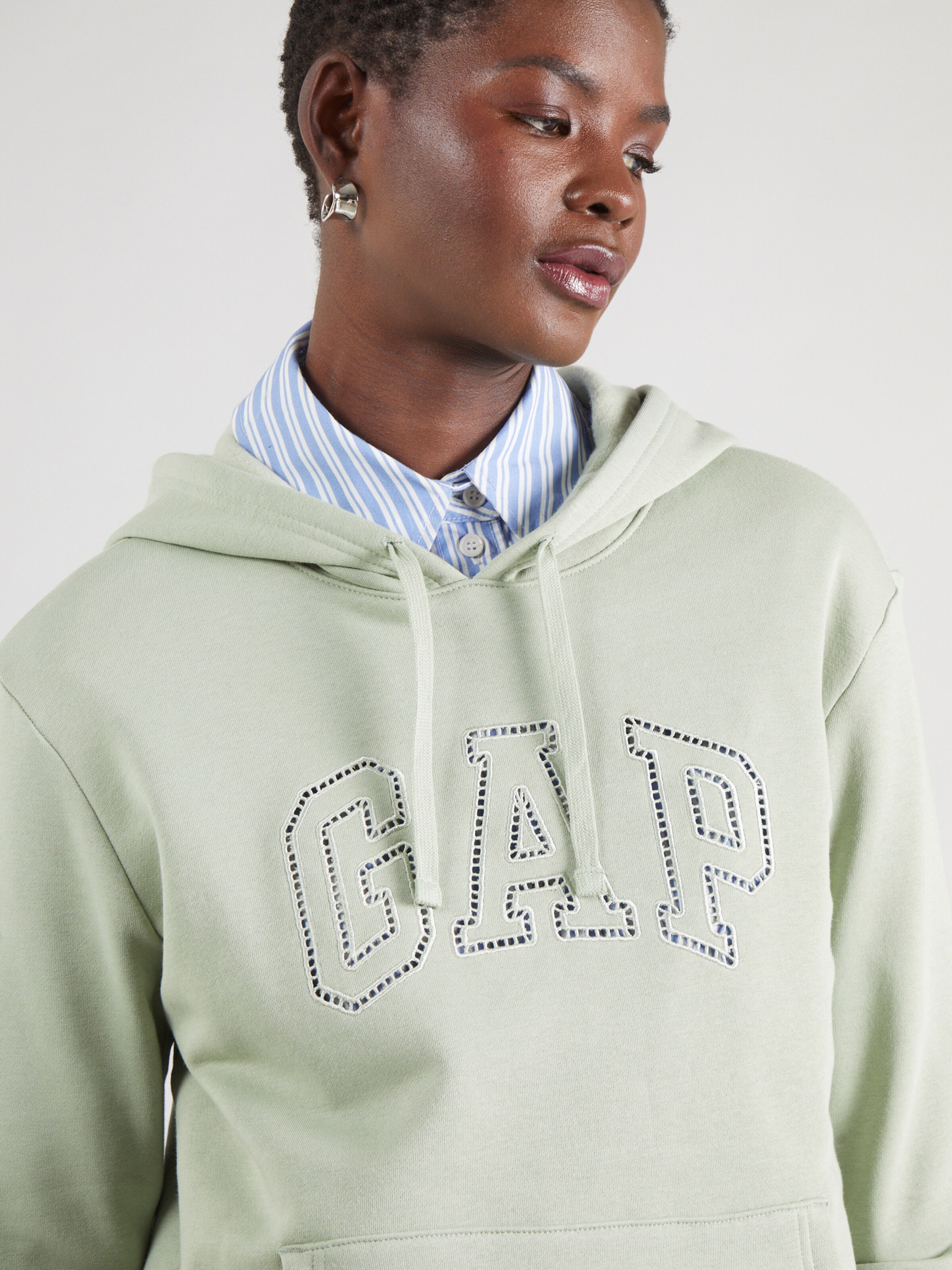 Sweat shirt HERITAGE GAP en Vert Pastel ABOUT YOU