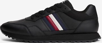 TOMMY HILFIGERNiske tenisice 'NEW RUNNER' - crna boja: prednji dio