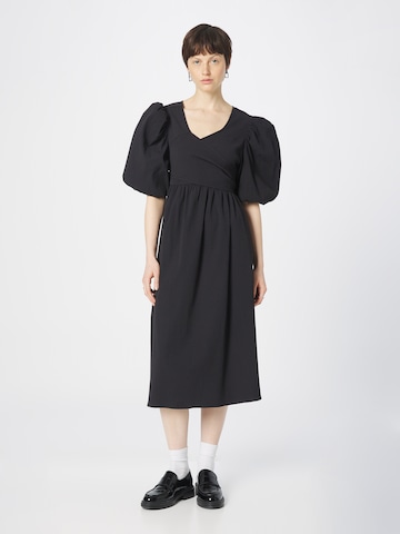 NORR - Vestido 'Lamara' en negro: frente