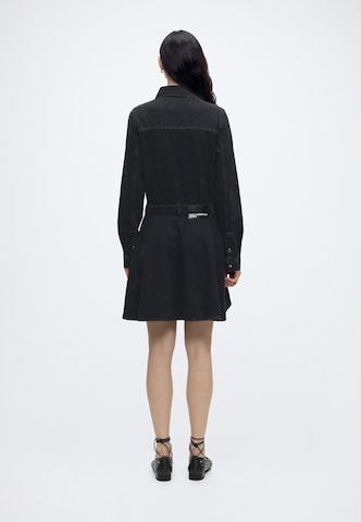 KARL LAGERFELD JEANS - Vestido camisero en negro