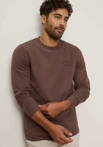 Man's World Shirt in Brown: front