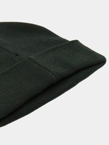 GUESS Beanie in Green