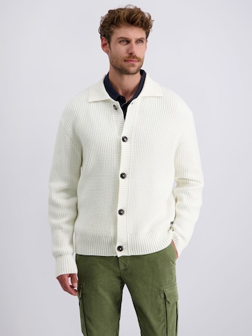 Vestes en maille PIERRE CARDIN en beige : devant