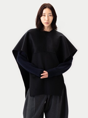 GOBI Cashmere - Jersey 'Versatile Cashmere Poncho' en negro: frente