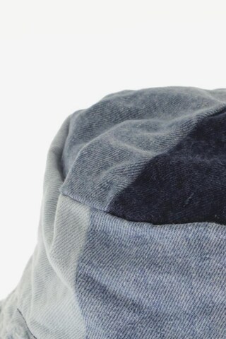 Pull&Bear Hat & Cap in M in Blue