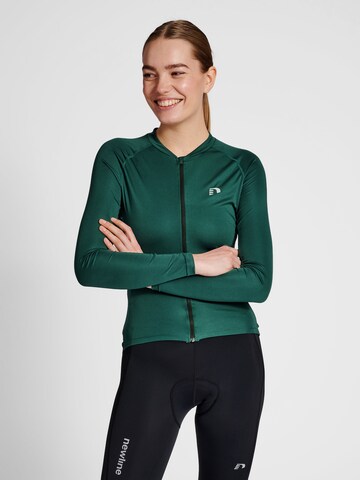 Newline Performance Shirt in Green: front