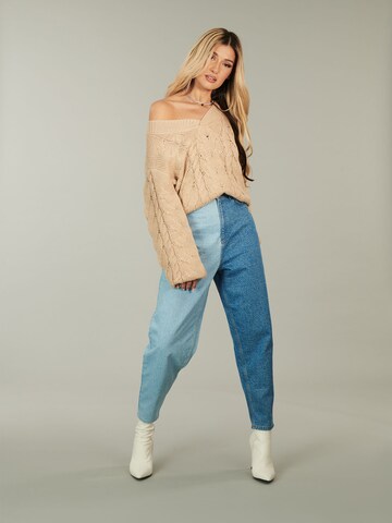 Pull-over 'Fenja' ABOUT YOU x Alina Eremia en beige