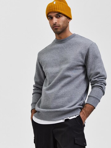 SELECTED HOMME Sweatshirt 'Hoffman' in Grau