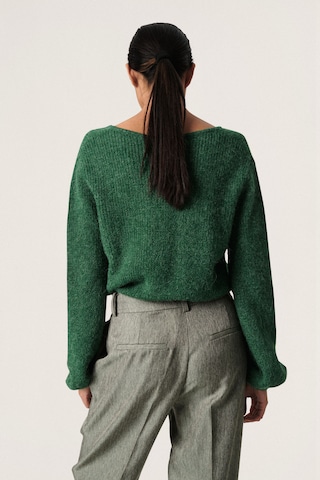 SOAKED IN LUXURY Sweater 'Tuesday' in Green