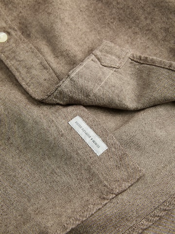 JACK & JONES Средняя посадка Рубашка 'JPRBLUBROOK' в Коричневый