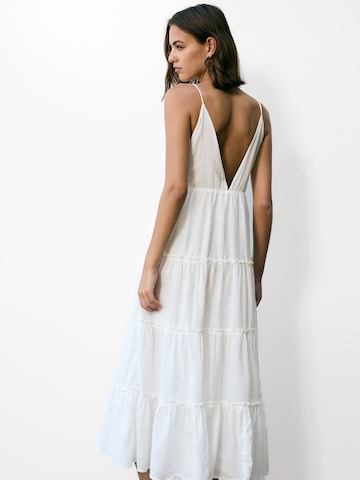 Pull&Bear Kleid in Weiß