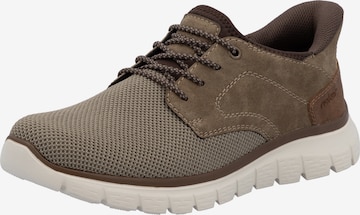 Baskets basses Rieker en beige : devant