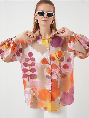 Camicia da donna di Bigdart in arancione