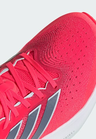ADIDAS PERFORMANCE - Sapatilha de corrida 'Supernova Rise 3' em vermelho