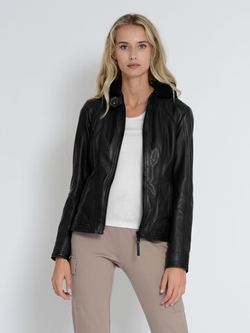 MUSTANG Between-season jacket in Black: front