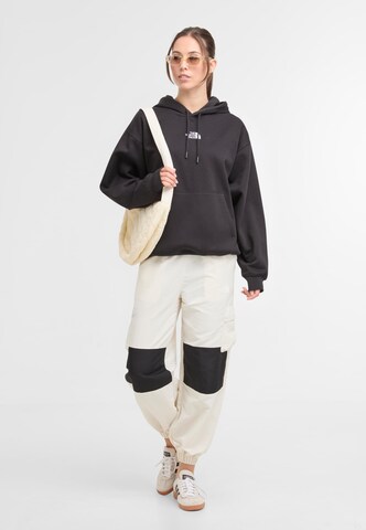 THE NORTH FACE Tréning póló 'Essential' - fekete