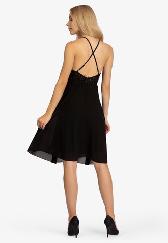 Rochie de cocktail de la Kraimod pe negru