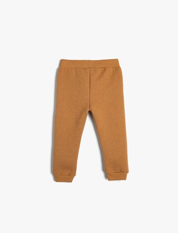Koton Tapered Broek in Bruin