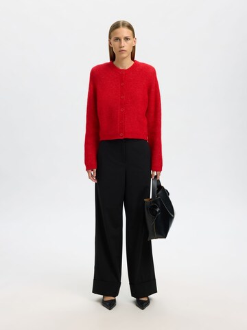 SELECTED - Cárdigan en rojo