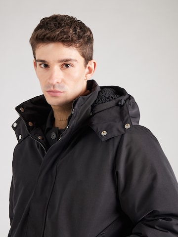 Embassy of Bricks and Logs Winter jacket 'Ridgefield' in Black