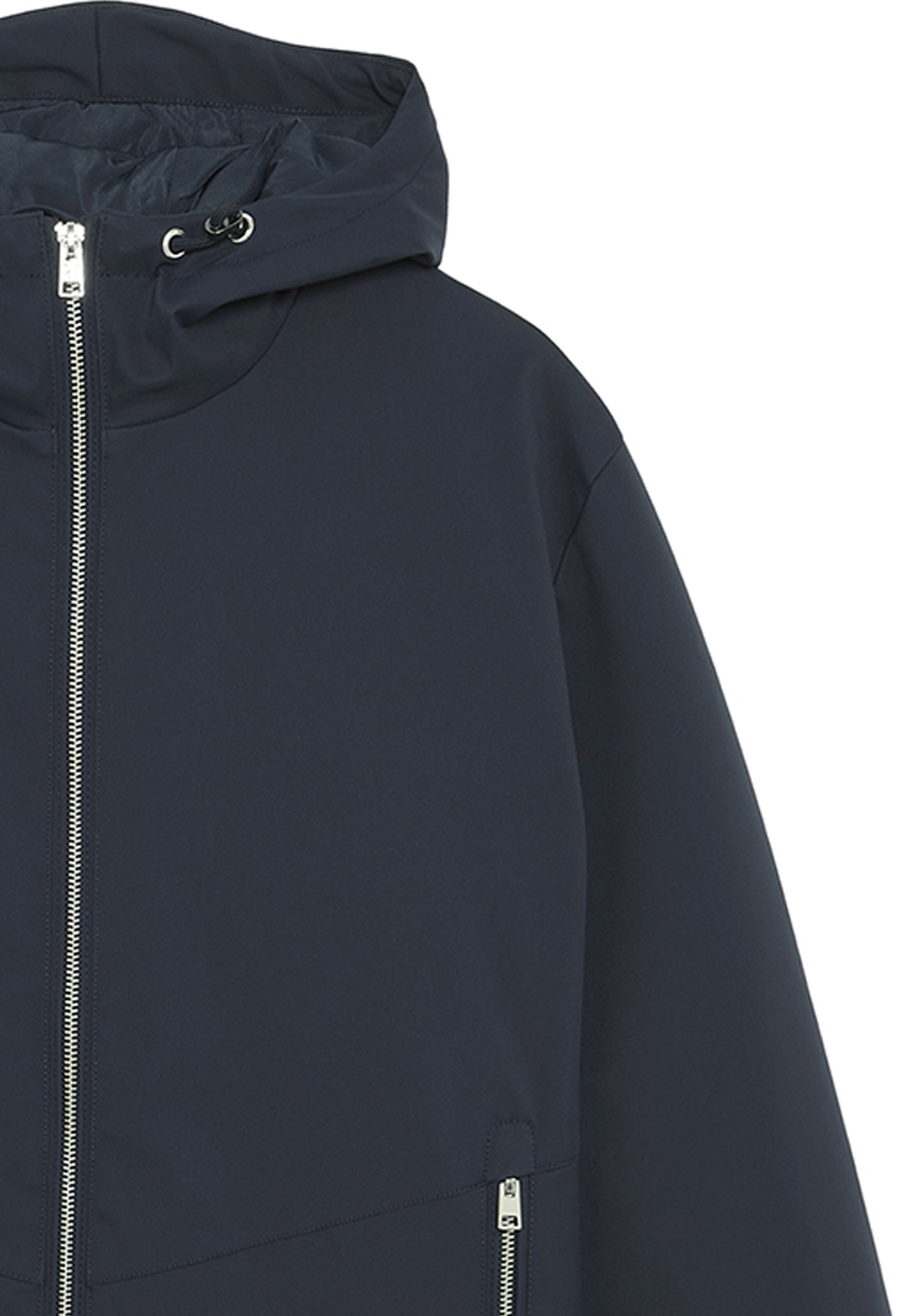 Lyle & Scott Between-Season Jacket in Blue