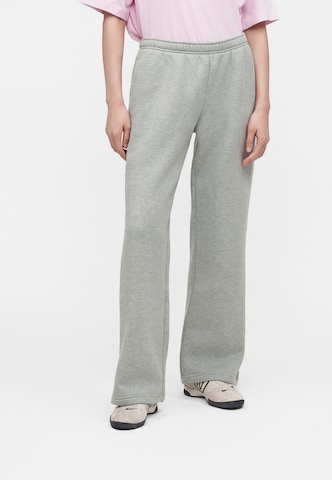 Nike Sportswear Lużny krój Spodnie 'STDO FLC' w kolorze szary: przód
