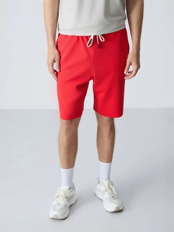 regular Pantaloni di Tommy Life in rosso: frontale