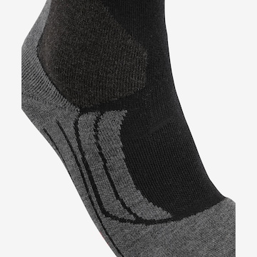 FALKE Sportsocken 'SK2' in Schwarz