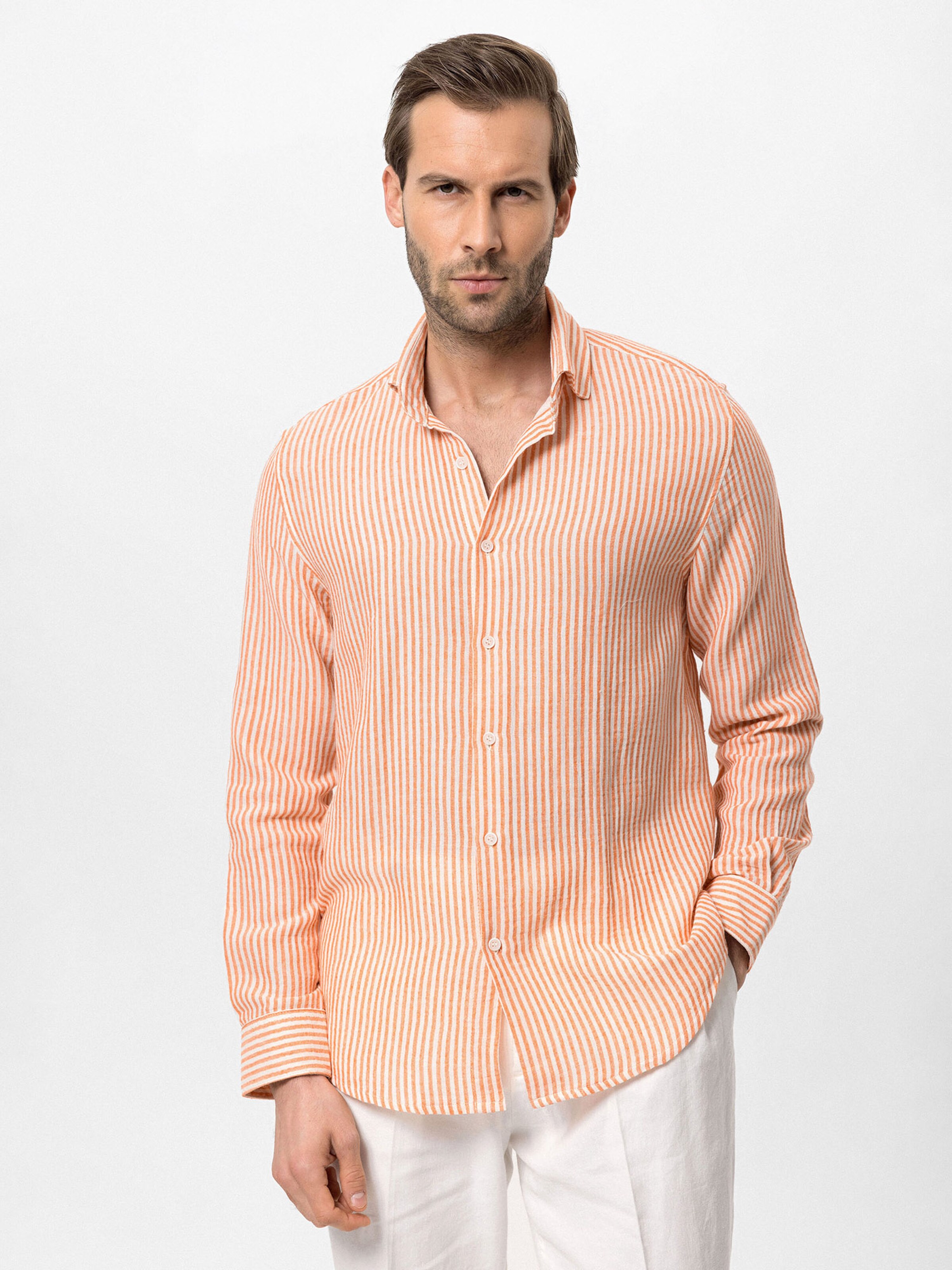 Antioch Средняя посадка Рубашка в Оранжевый: спереди