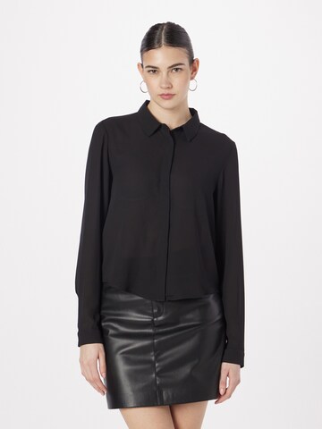 Monki - Blusa em preto: frente