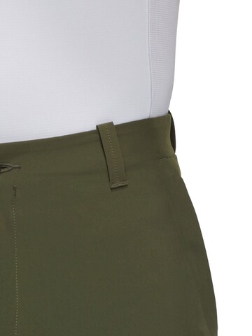MAMMUT Regular Outdoor Pants in Green