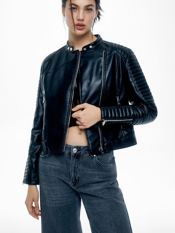 Pull&Bear Between-Season Jacket in Black: front