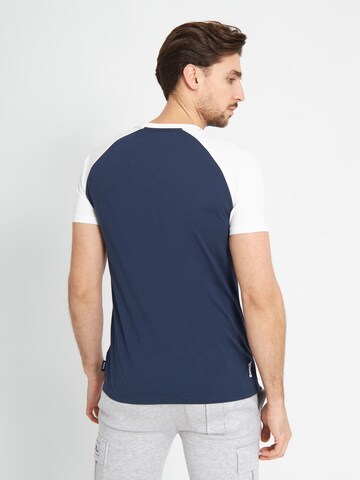 BENCH T-Shirt 'Hazza' in Blau