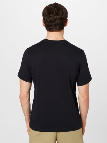 Tricou de la Nike Sportswear pe negru