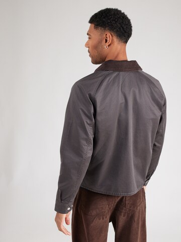 Abercrombie & Fitch Átmeneti dzseki - szürke