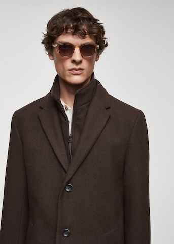 MANGO MAN Between-Seasons Coat 'Uriel' in Brown