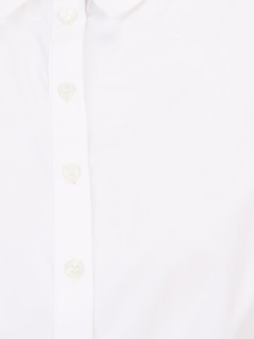 Camicia da donna 'VMFANNI' di Vero Moda Petite in bianco