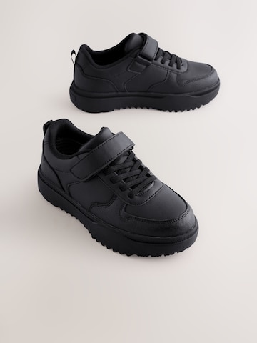 Sneaker di Next in nero