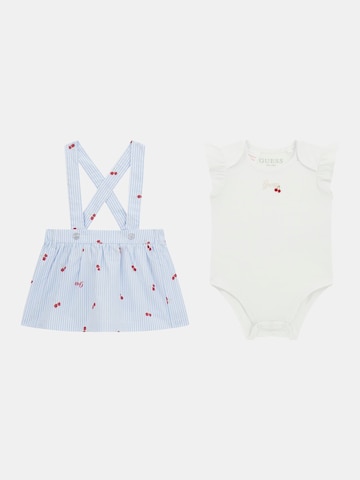 GUESS Set in White