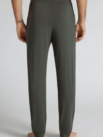 IUMAN Intimissimi Regular Pyjamahose in Grün