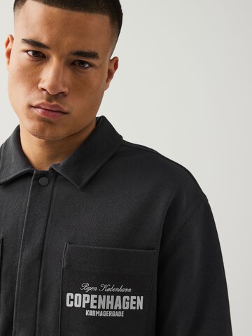 Next Regular Fit Hemd in Grau