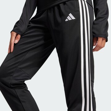 ADIDAS PERFORMANCE Slimfit Sporthose 'Tiro 25 Essentials' in Schwarz