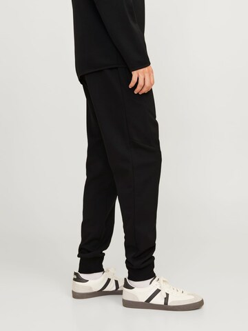 JACK & JONES Baggy Sportbroek 'Will' in Zwart