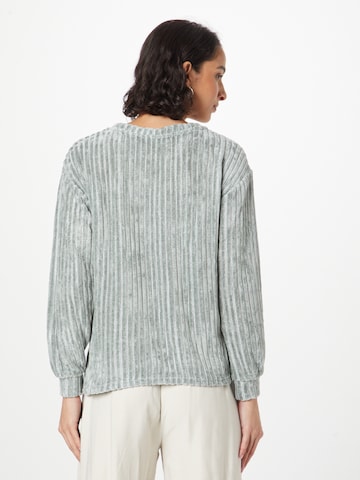 ABOUT YOU - Pullover 'Loana' em verde