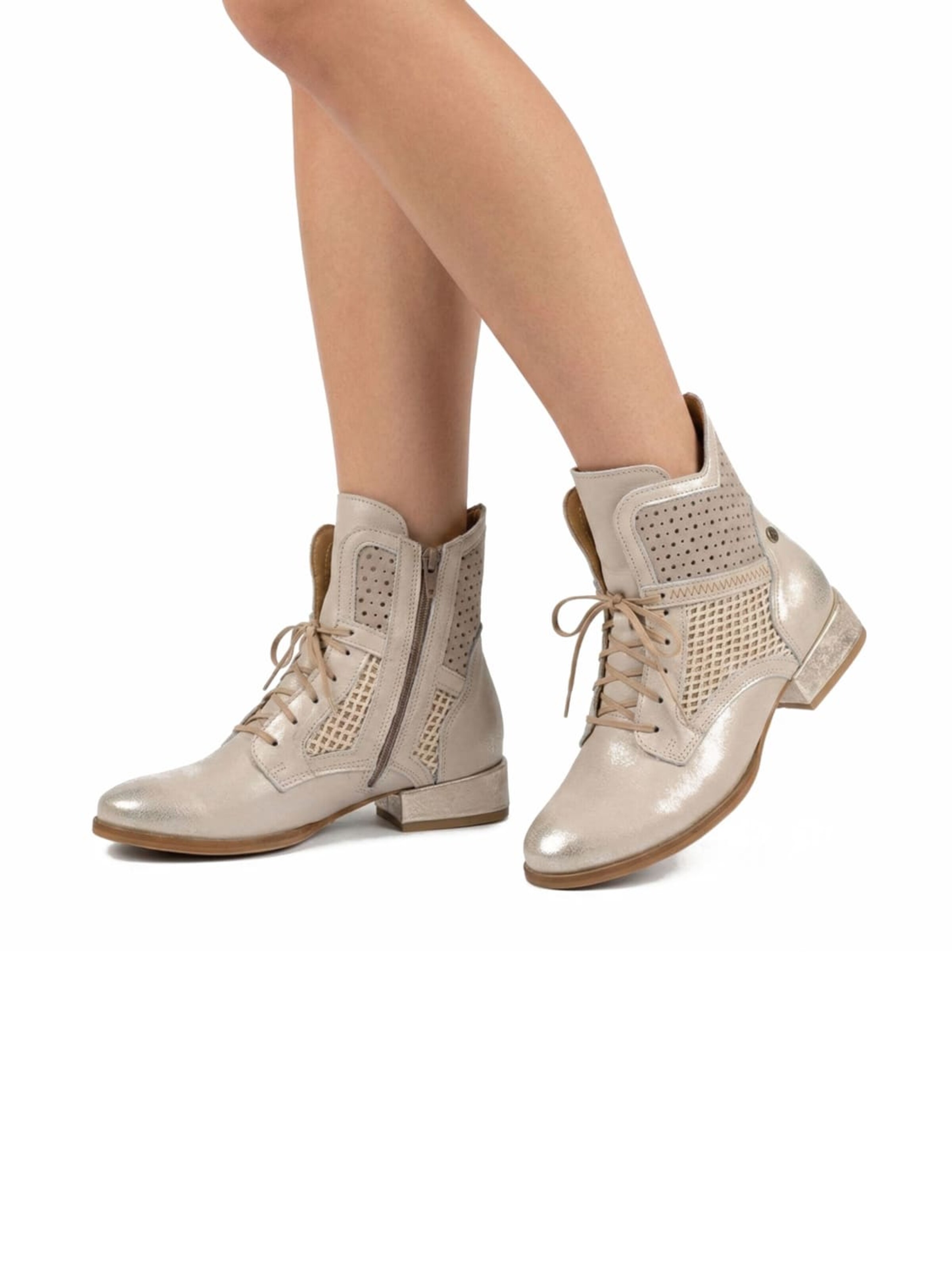 Maciejka Ankle boots '07322-25/00-1' in Gold