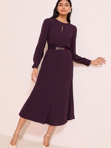 Friends Like These Kleid in Rot