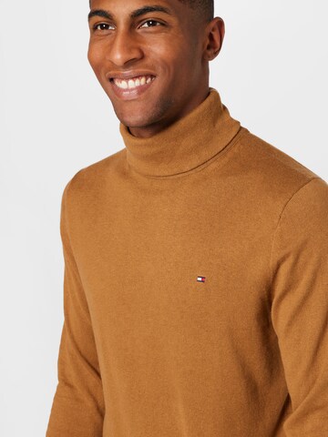 TOMMY HILFIGER Pullover in Braun