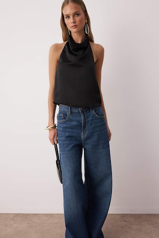 Trendyol Bluza | črna barva: sprednja stran
